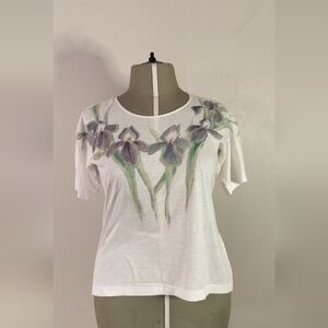 White Floral Women's Short Sleeve Top